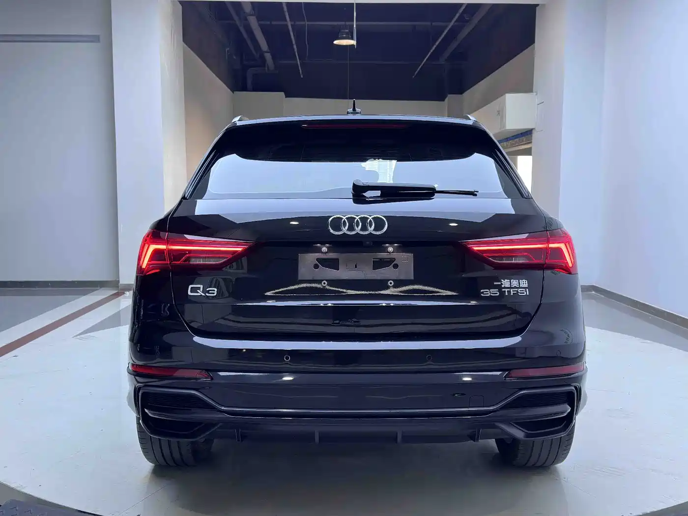 Audi Q3 2023 35 TFSI Fashion Dynamic (1.4T) фото 6