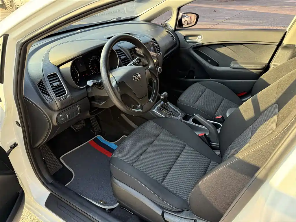 Kia K3 2016 1.6L Automatic GL фото 20