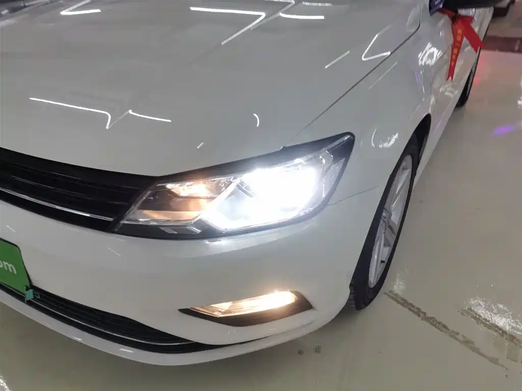 Volkswagen Lamando 2018 280TSI DSG Comfort Edition фото 24