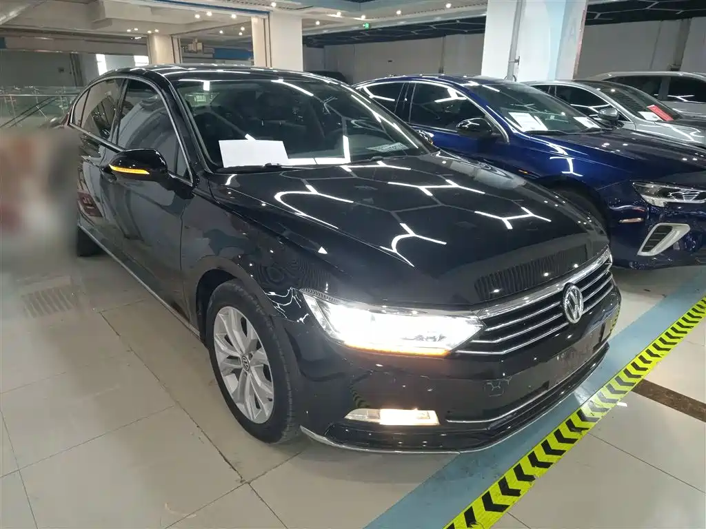 Volkswagen Magotan 2018 330TSI DSG Luxury фото 20