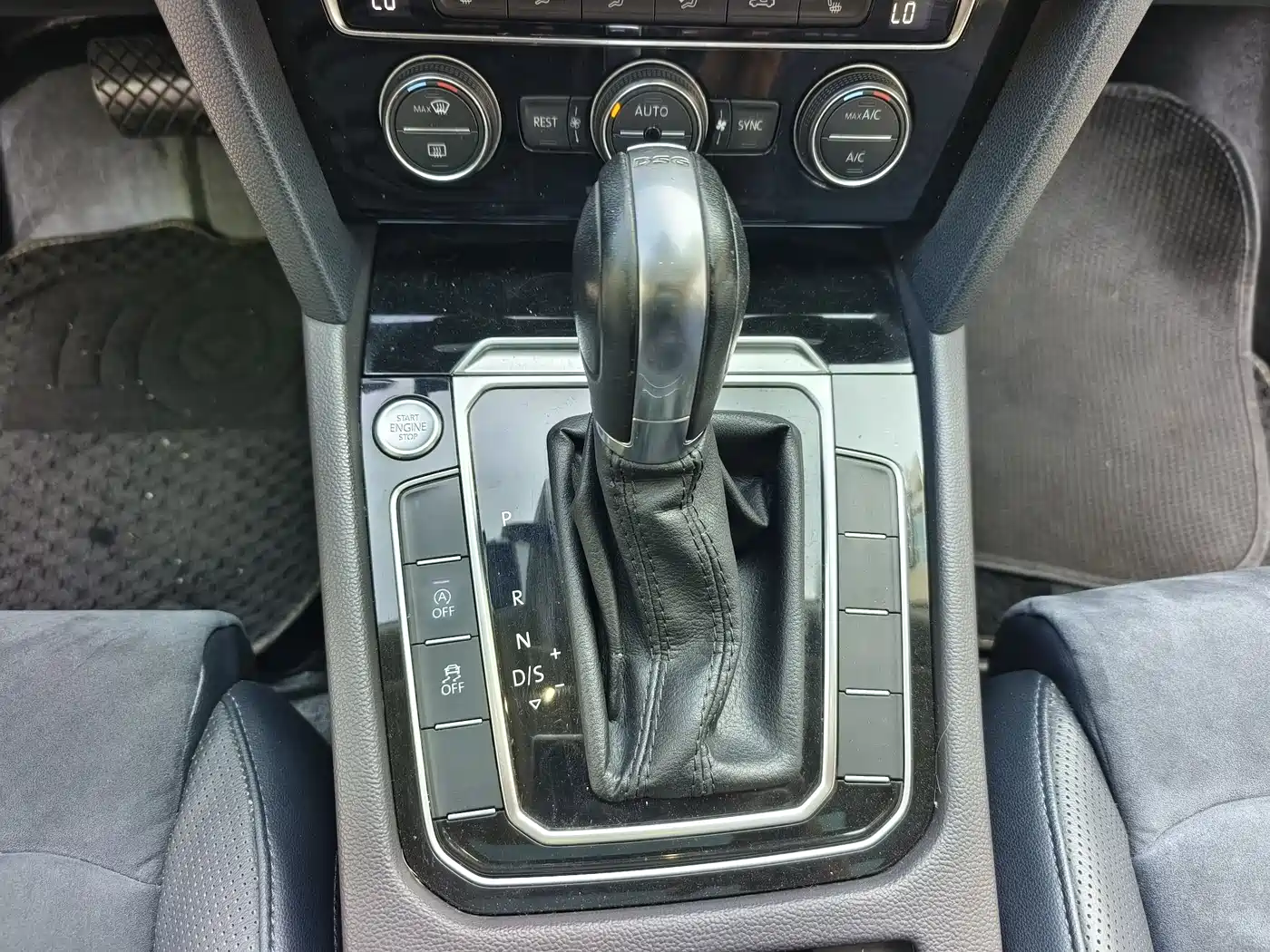 Volkswagen Magotan 2017 330TSI DSG Premium фото 13