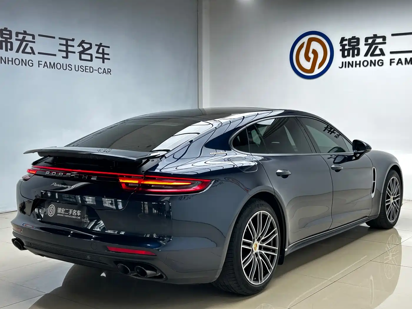 Porsche Panamera 2021 Panamera 4 Executive Long Wheelbase 2.9T фото 26