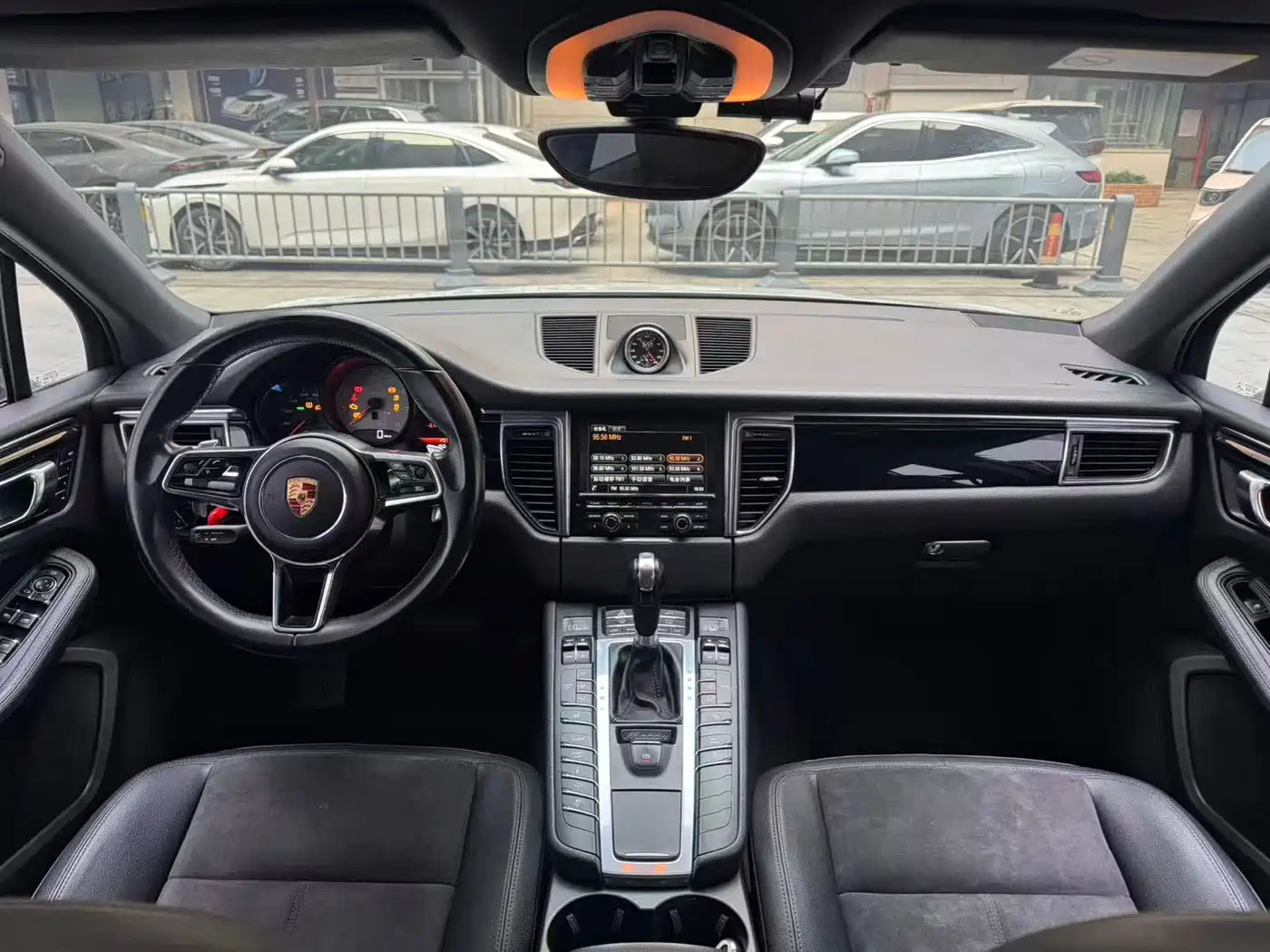 Porsche Macan 2014 Macan S 3.0T фото 8
