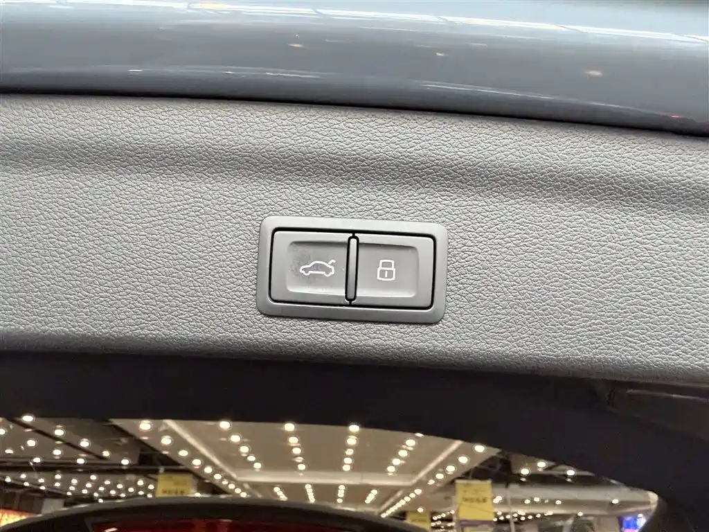 Audi Q3 2022 Model 40 TFSI RS Kit Speed Edition фото 33