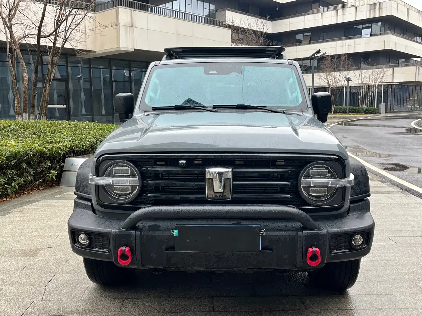 Tank 300 2023 Off-Road Edition 2.0T Conqueror фото 2