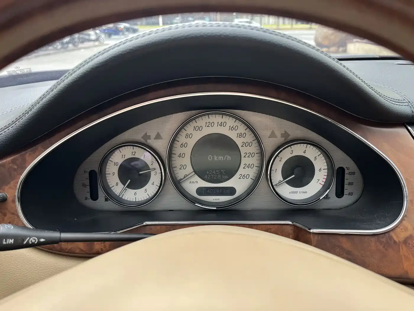 Mercedes-Benz CLS 2009 CLS 300 фото 4