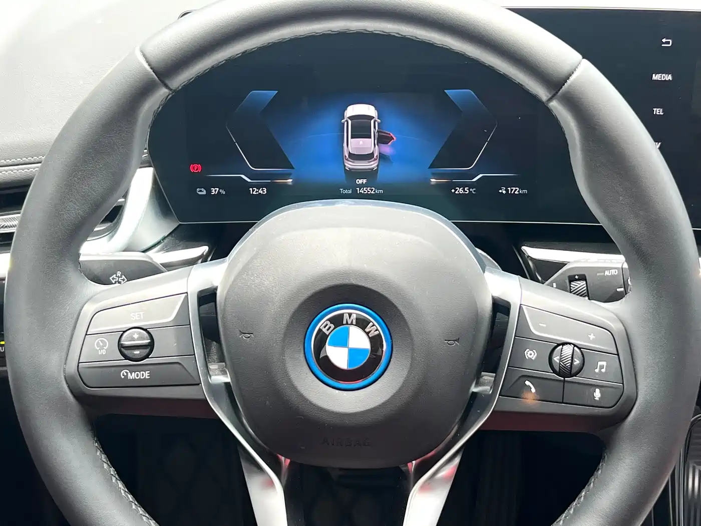BMW iX1 2023 eDrive25L X Design Package фото 11