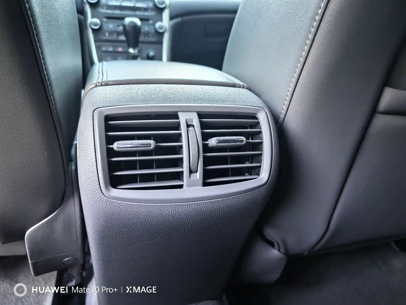 Chevrolet Malibu 2014 2.4L Automatic Luxury фото 21
