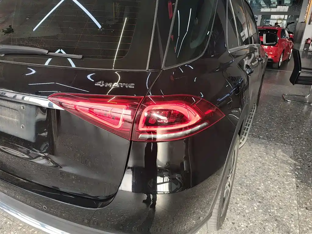 Mercedes-Benz GLE 2020 GLE 350 4MATIC Dynamic фото 24