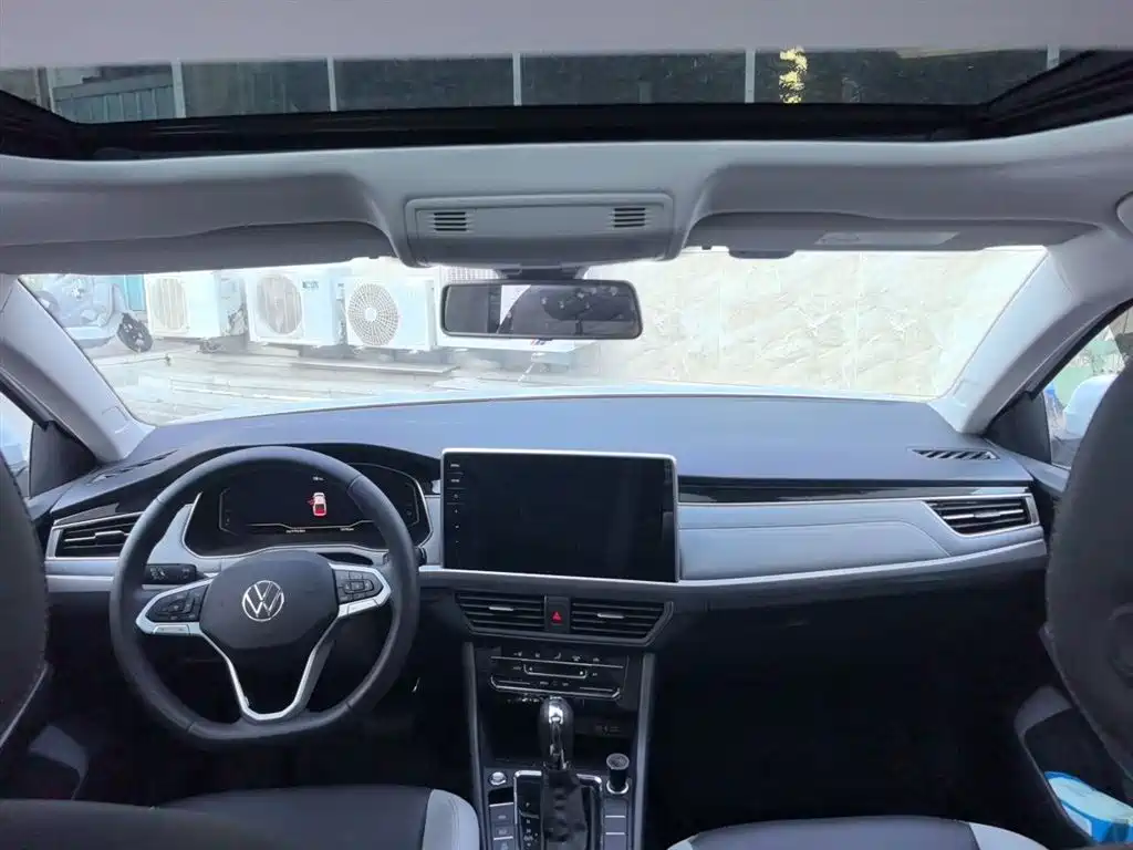Volkswagen Bora 2024 300TSI DSG Premium Ride Edition фото 6