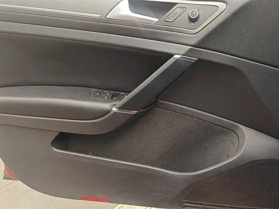Volkswagen Golf 2014 1.4TSI Automatic Comfort фото 7
