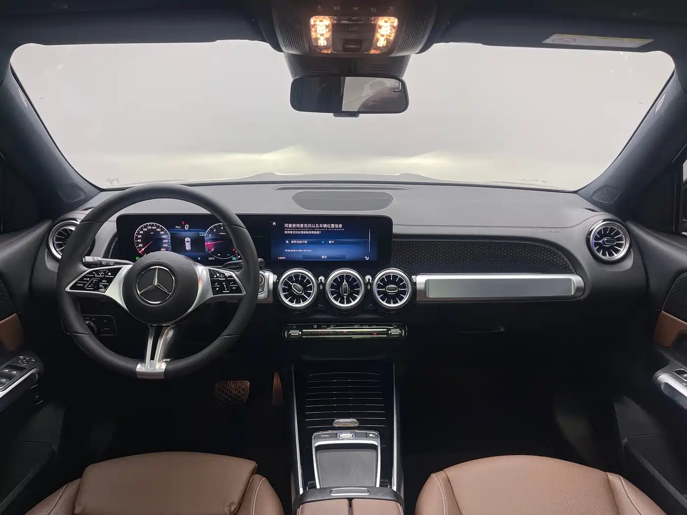 Mercedes-Benz GLB 2024 Facelift GLB 220 Dynamic фото 13