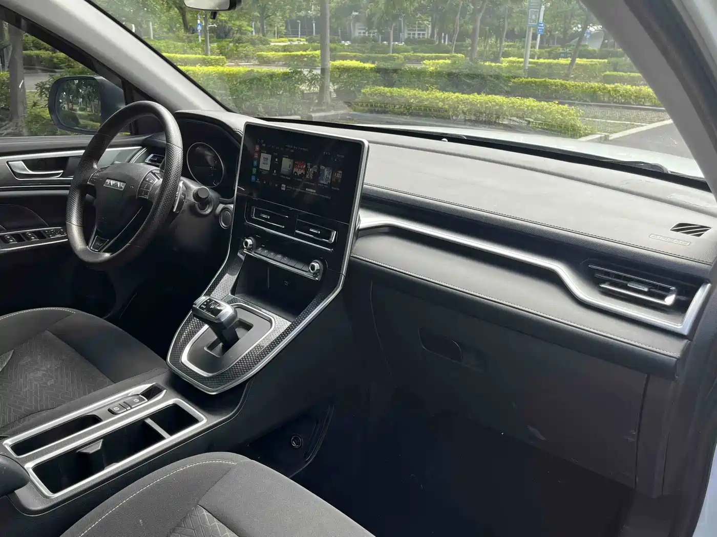 Haval M6 2024 2023 PLUS 1.5T DCT Elite Smart Connect