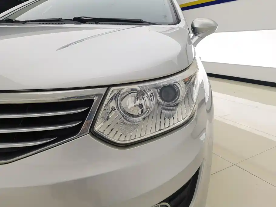 Cowin Kaiyi C3 2016 2015 1.5L Manual Gold Diamond