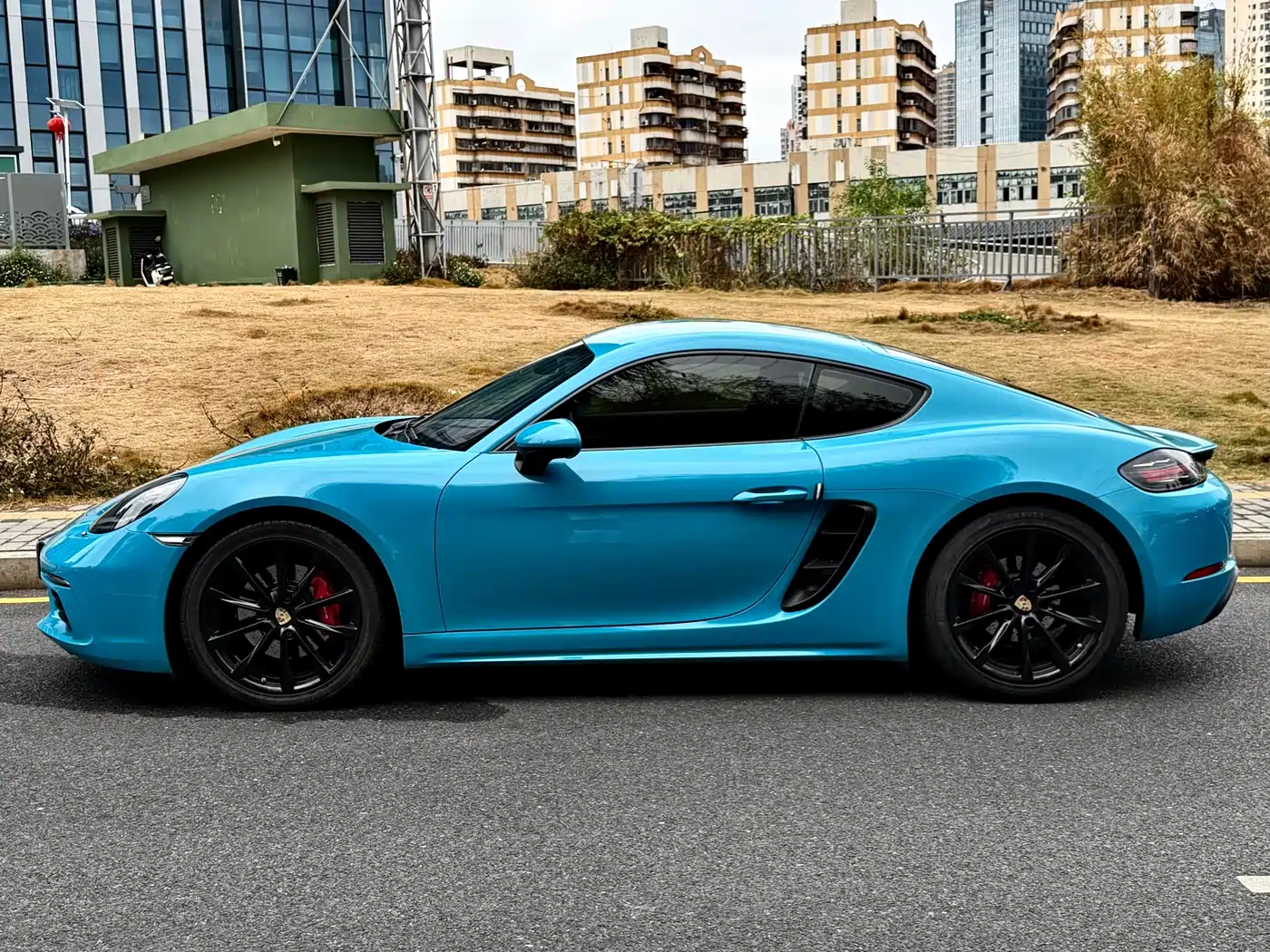 Porsche 718 2018 Cayman 2.0T фото 8