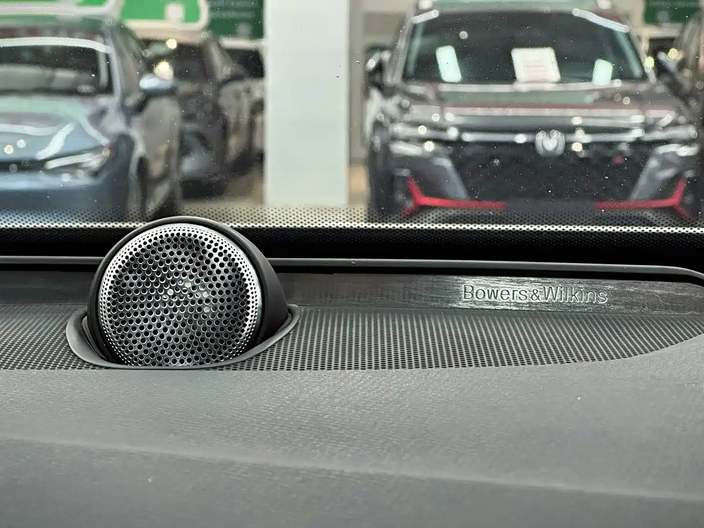 Photo 18 - Volvo XC90