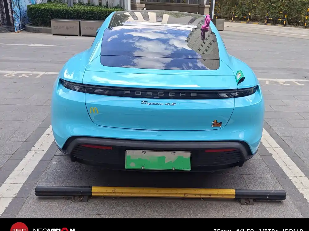 Porsche Taycan 2019 Taycan 4S фото 9