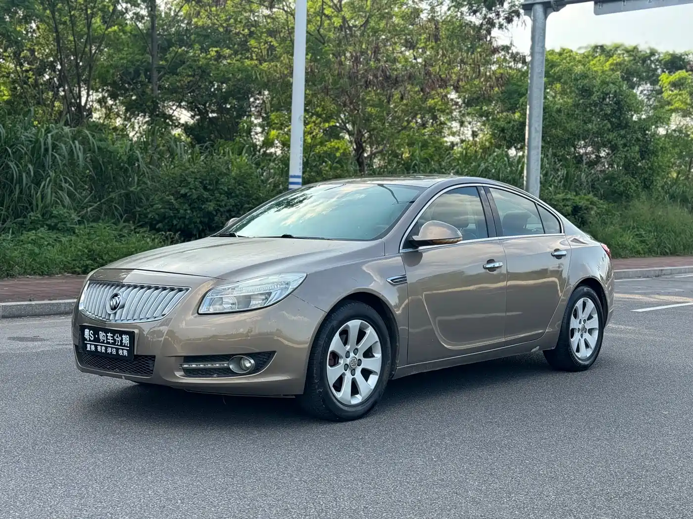 Buick Regal 2012 Model 2.0L Comfort