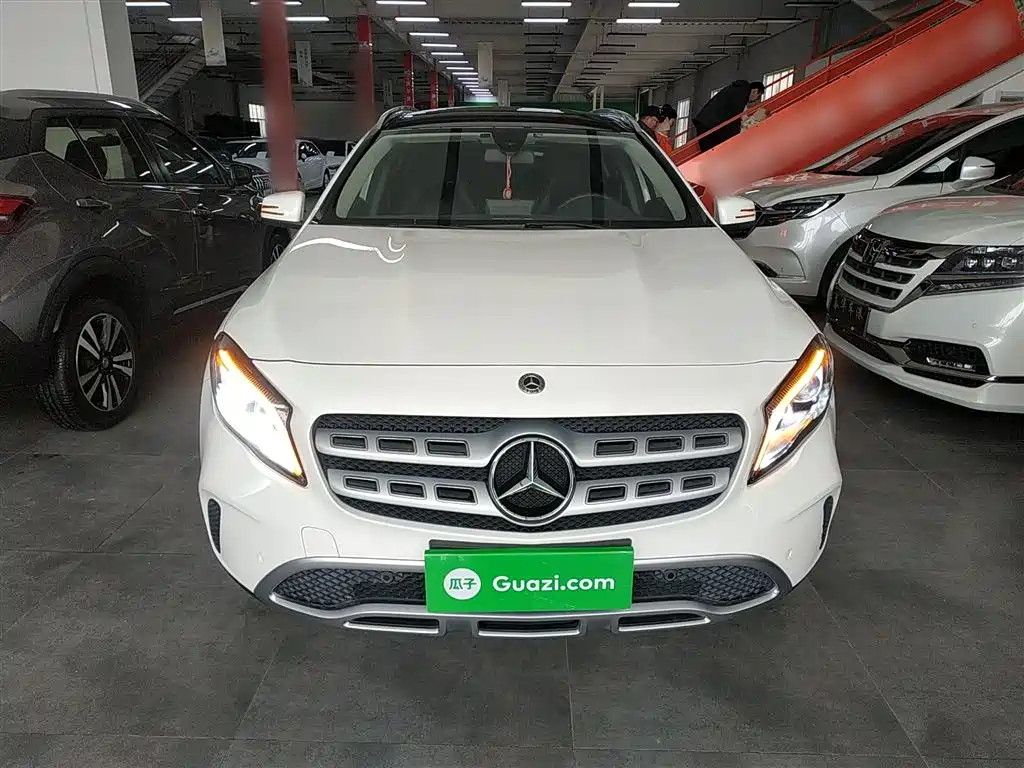 Mercedes-Benz GLA 2018 GLA 200 Fashion фото 19
