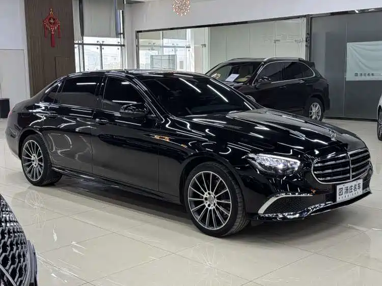 Mercedes-Benz E-Class 2023 E 300 L Sport Luxury фото 3