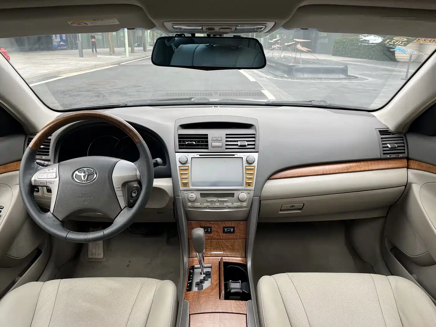 Toyota Camry 2011 200G Classic Anniversary Edition фото 18