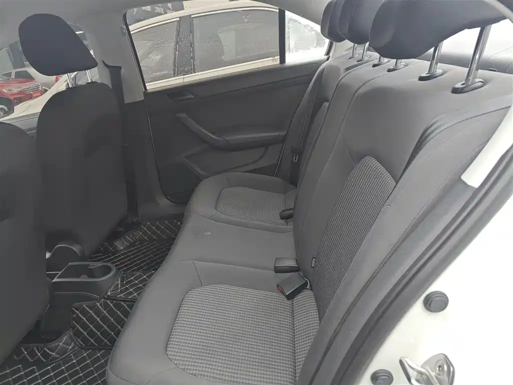 Volkswagen Santana 2021 1.5L Manual Trend Edition фото 17