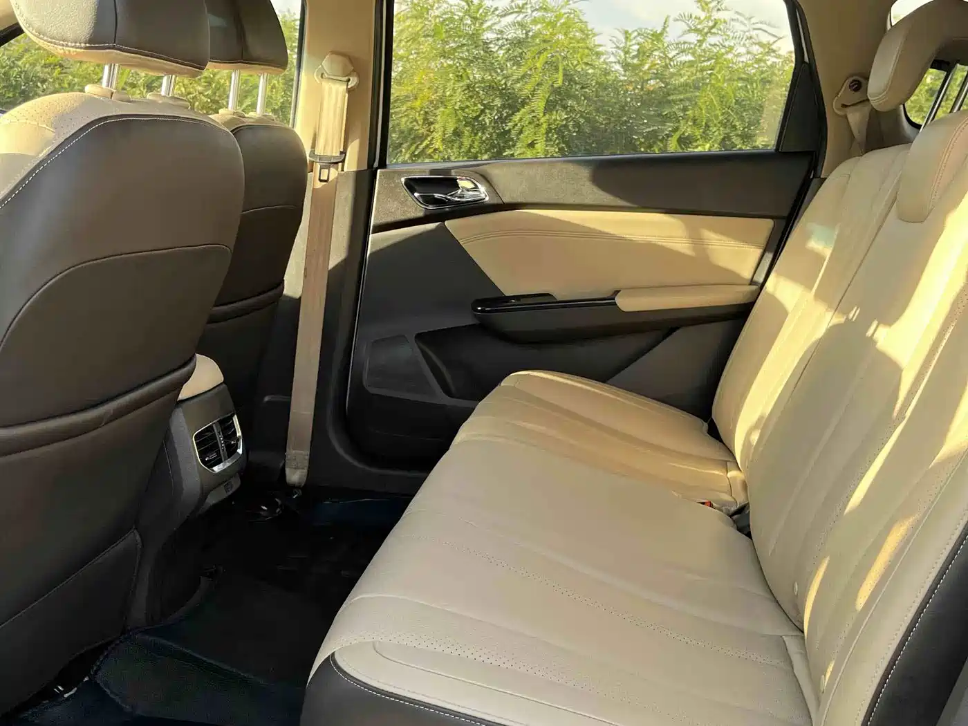 Baojun 310W 2019 2017 1.5L Manual Fashion Edition (China V)