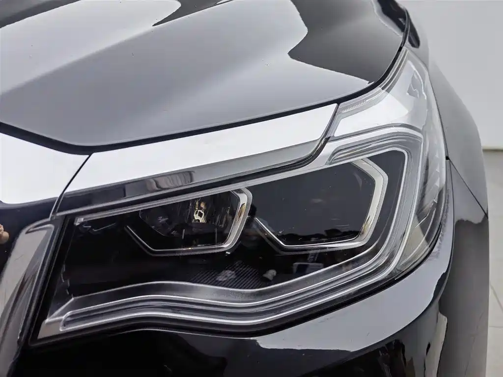 Hongqi HS7 2019 3.0T Automatic 4WD Smart Connection Flag Enjoy Edition фото 7