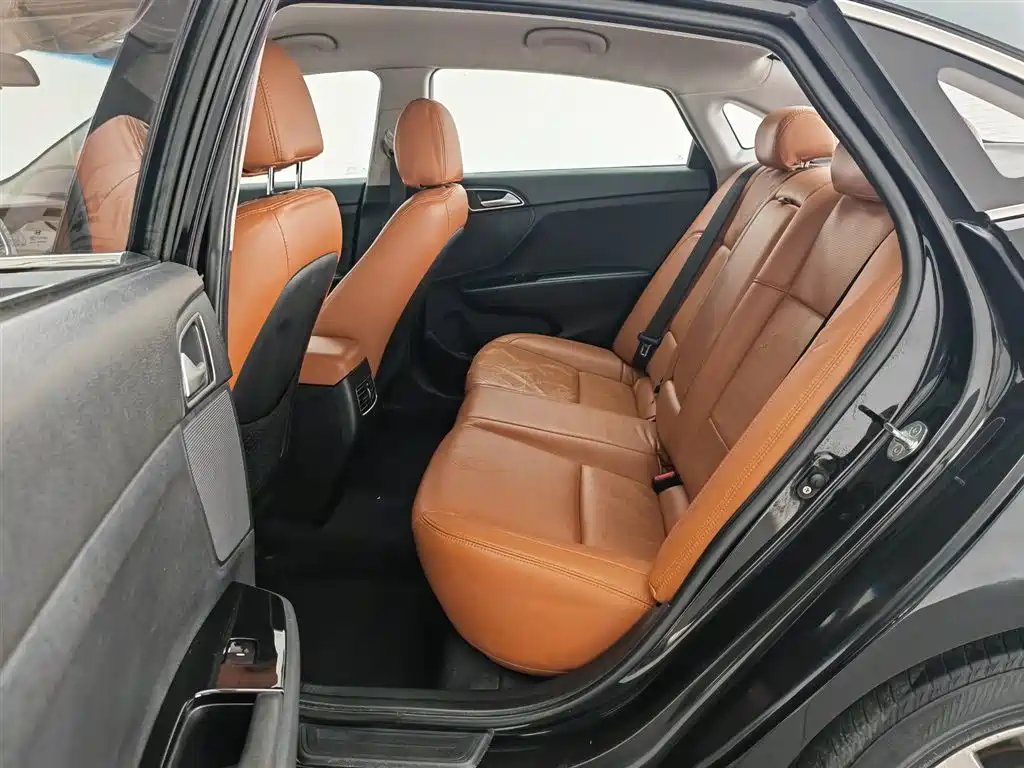 Hyundai Mistra 2014 1.8L Auto Comfort GL фото 15