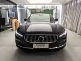 Фото 2 - Volvo S90