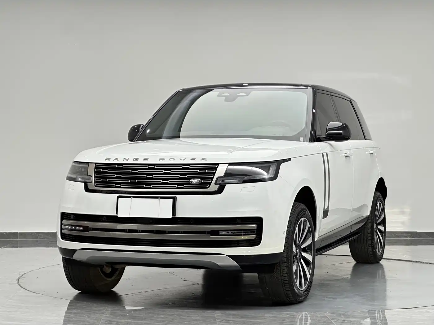 Land Rover Range Rover 2025 2025 3.0 L6 400PS Flourishing Era Extended Wheelbase 7-Seater