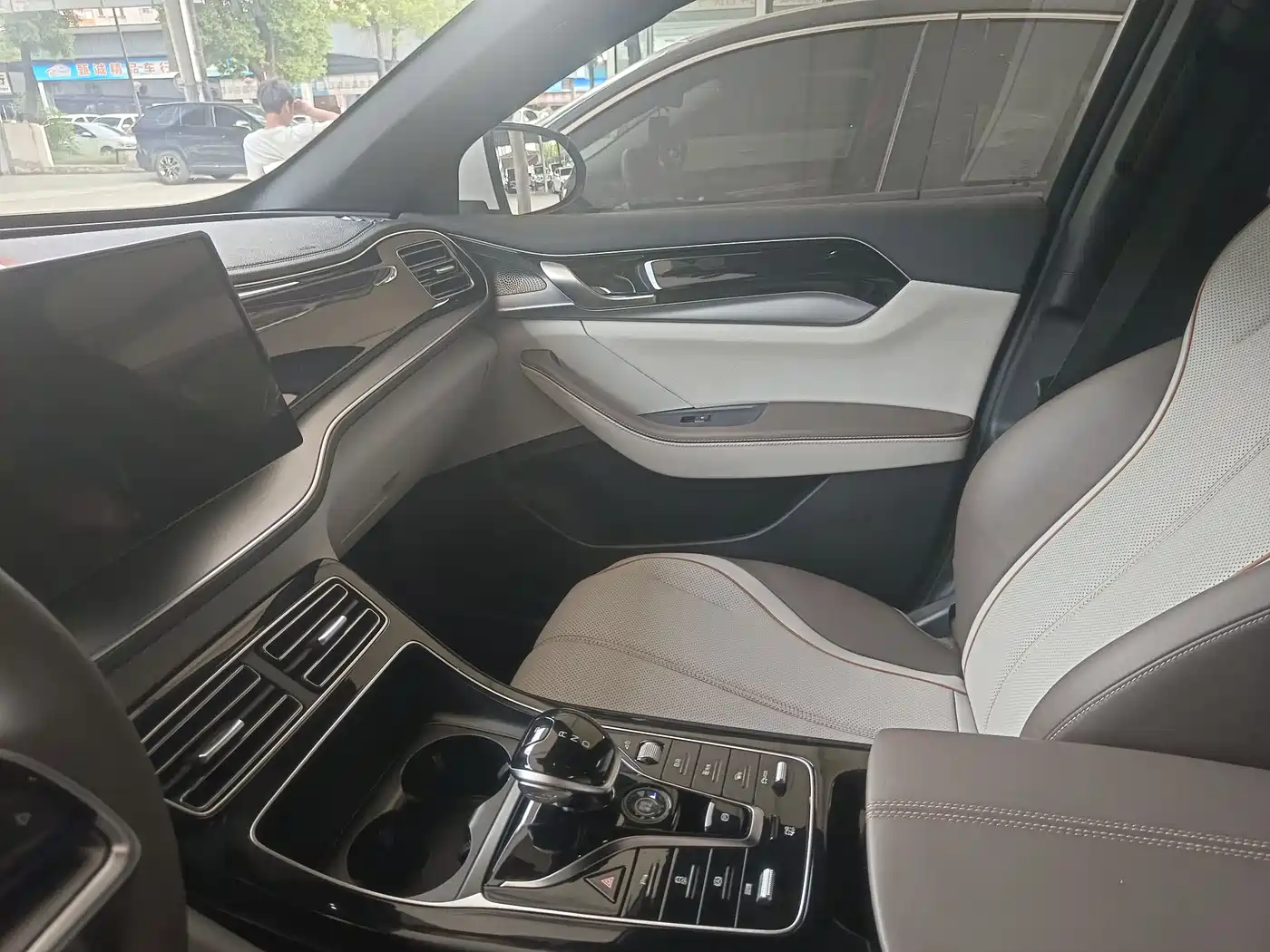 BYD Qin PLUS 2025 EV 510KM Smooth Ride Edition фото 8