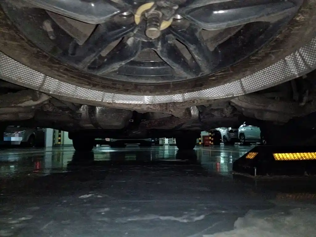 Фото 25 - Ford Edge