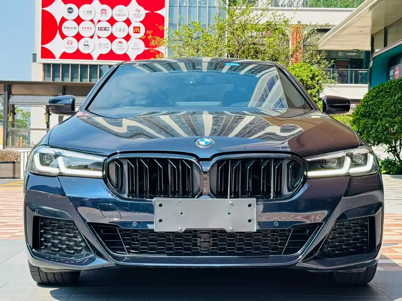 BMW 5 Series (Import) 2022 530i M Sport Package фото 2