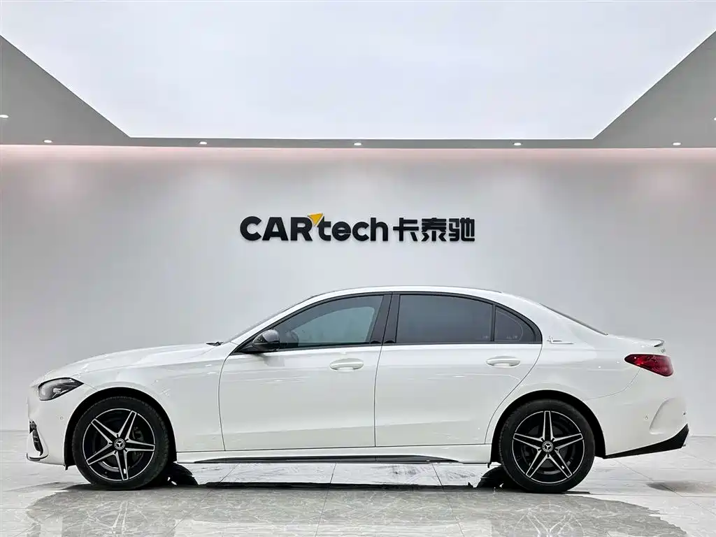 Mercedes-Benz C-Class 2023 C 260 L Night Edition Sport фото 2
