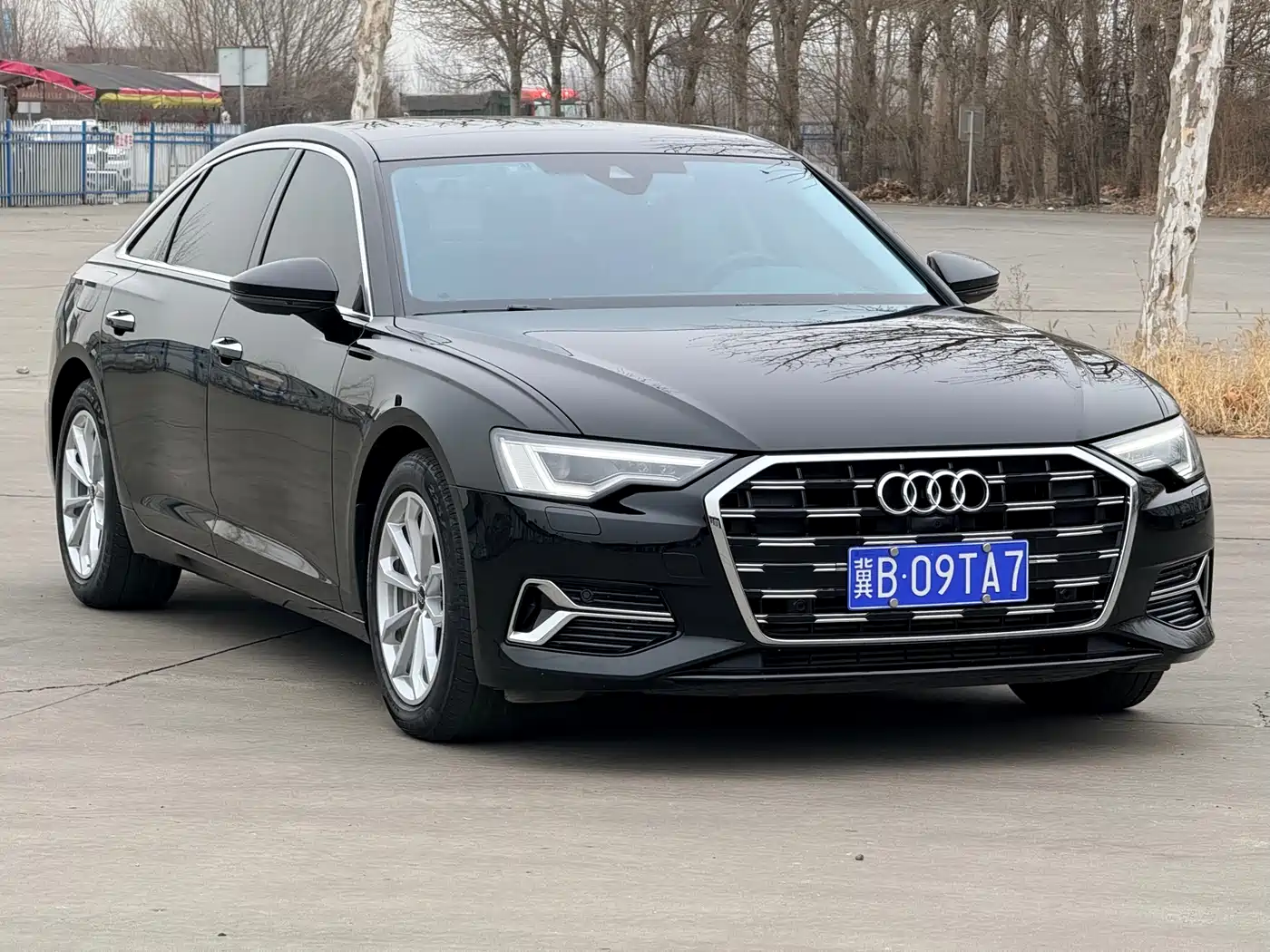 Audi A6L 2023 40 TFSI Luxury Elegance фото 3
