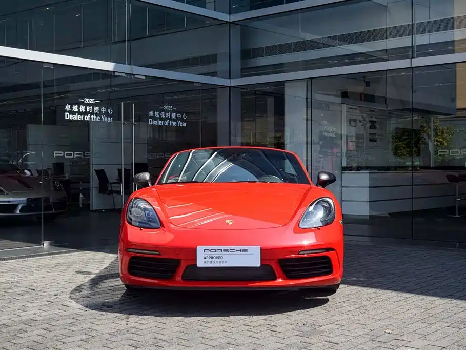 Porsche 718 2022 Boxster T 2.0T фото 3