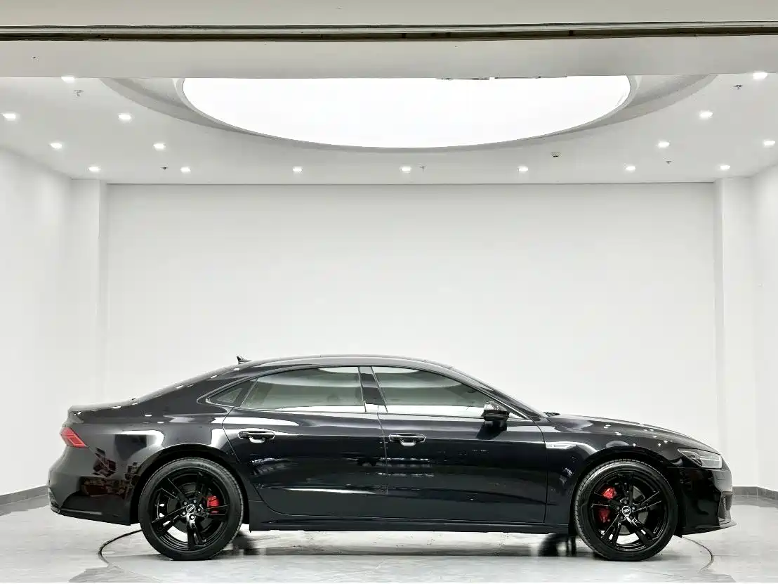 Audi A7L 2022 45 TFSI quattro S-line Wind Rider фото 8