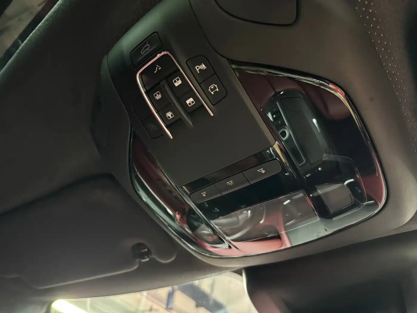 Фото 25 - Maserati Levante