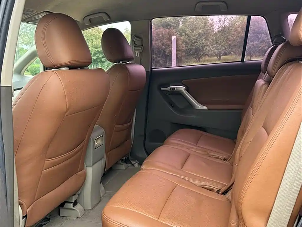 Toyota E'Z 2014 Xingyao 180E CVT Elite фото 7