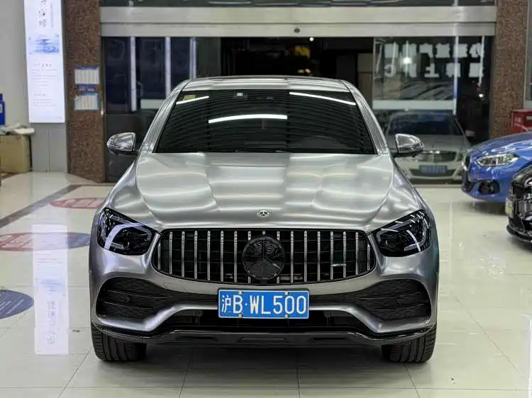 MERCEDES-BENZ GLC AMG