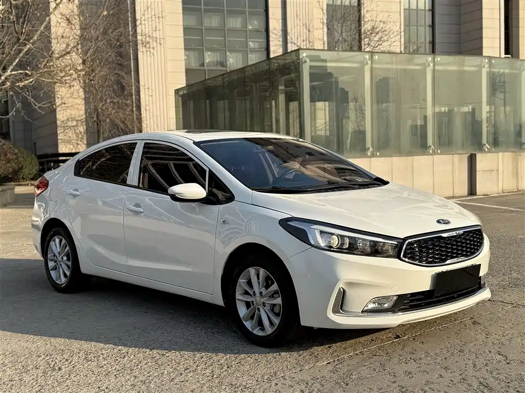 Kia K3 2016 1.6L Automatic GL фото 11