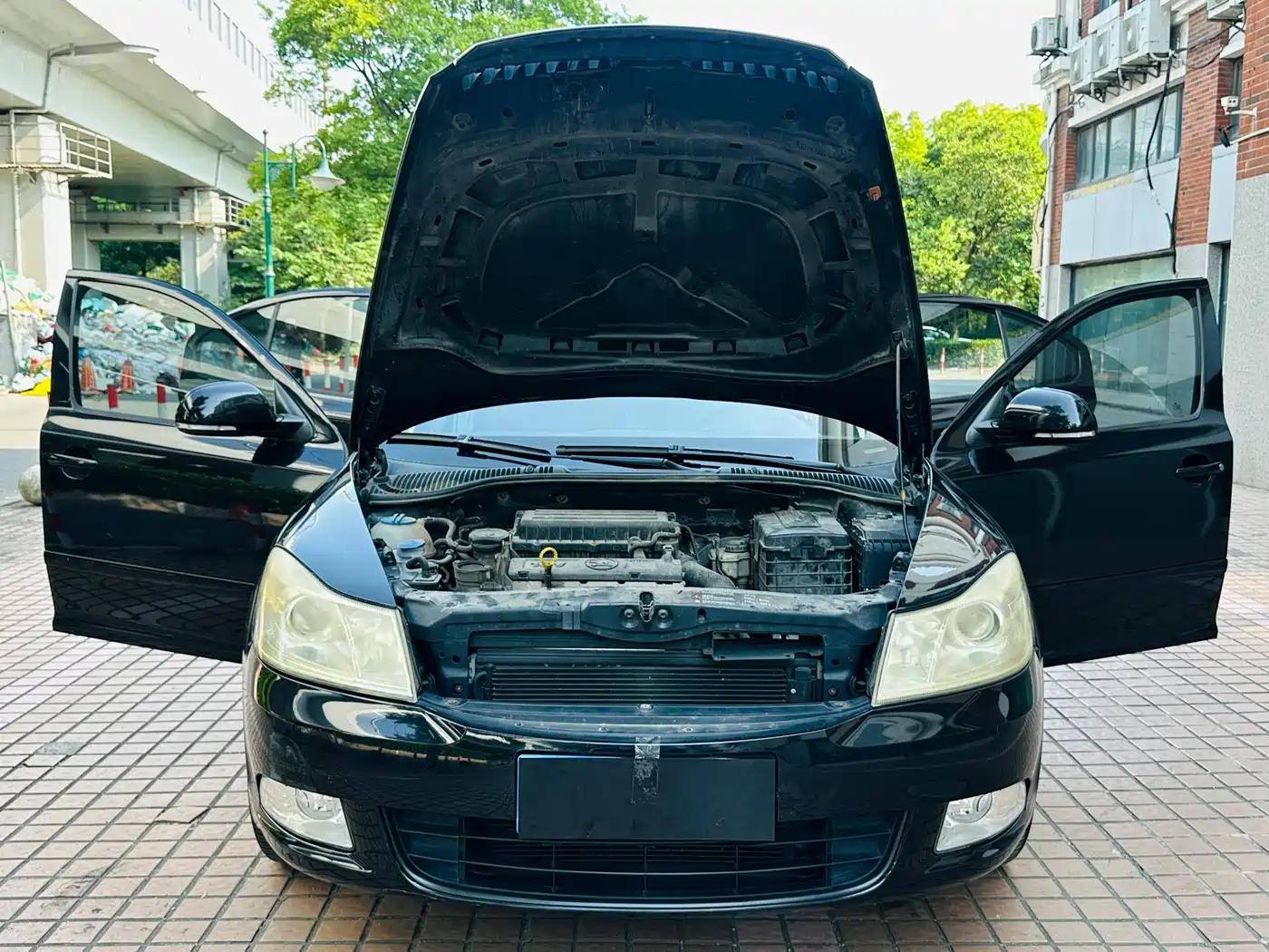 Škoda Octavia 2014 1.6L Auto Yijie Edition фото 18