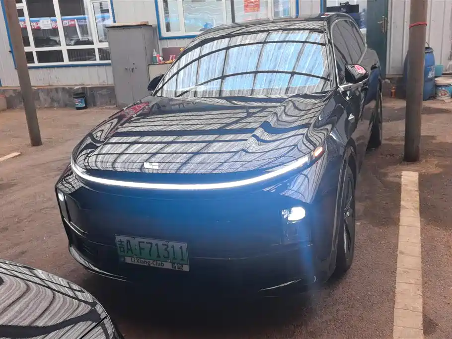 Li Auto IDEAL L7