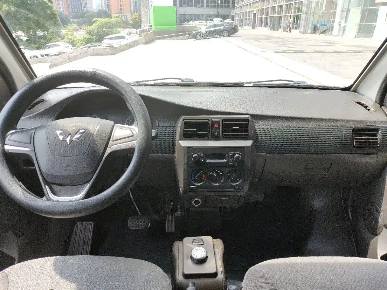 Wuling Motors Wuling Rongguang EV 2021 2022 Basic Passenger Vehicle EVE Battery