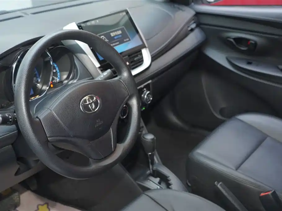 Toyota YARiS L Zhi Xiang 2017 1.5E CVT Charming Edition фото 11