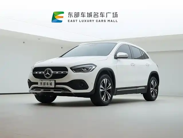 Mercedes-Benz GLA GLA 220