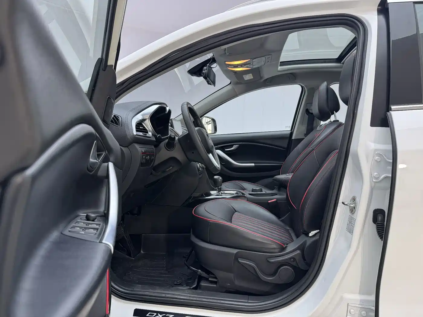 Soueast DX7 2018 2018 1.5T Auto Glory Edition