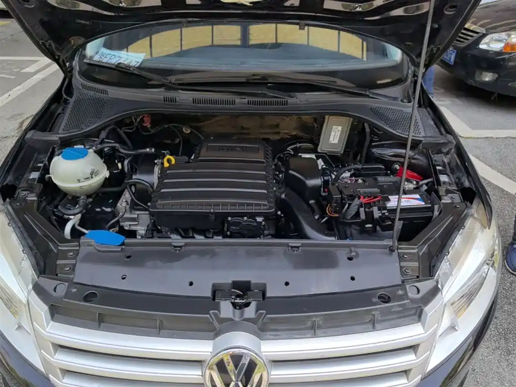 Volkswagen Santana 2013 1.6L Automatic Trend Edition фото 15