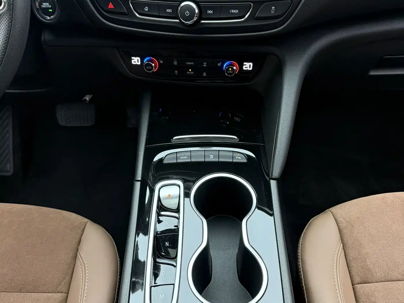 Фото 8 - Buick Regal